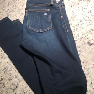Rag and Bone size 27 skinny jeans